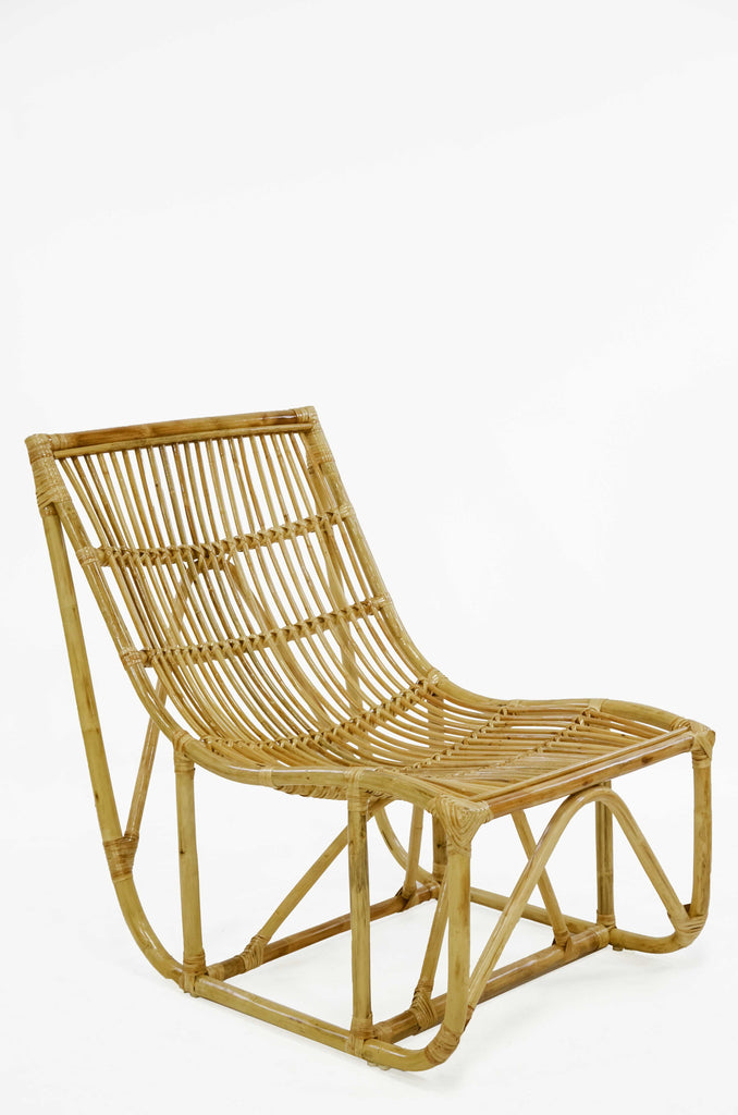 Rattan lounge chair is light enough to move around your house. 